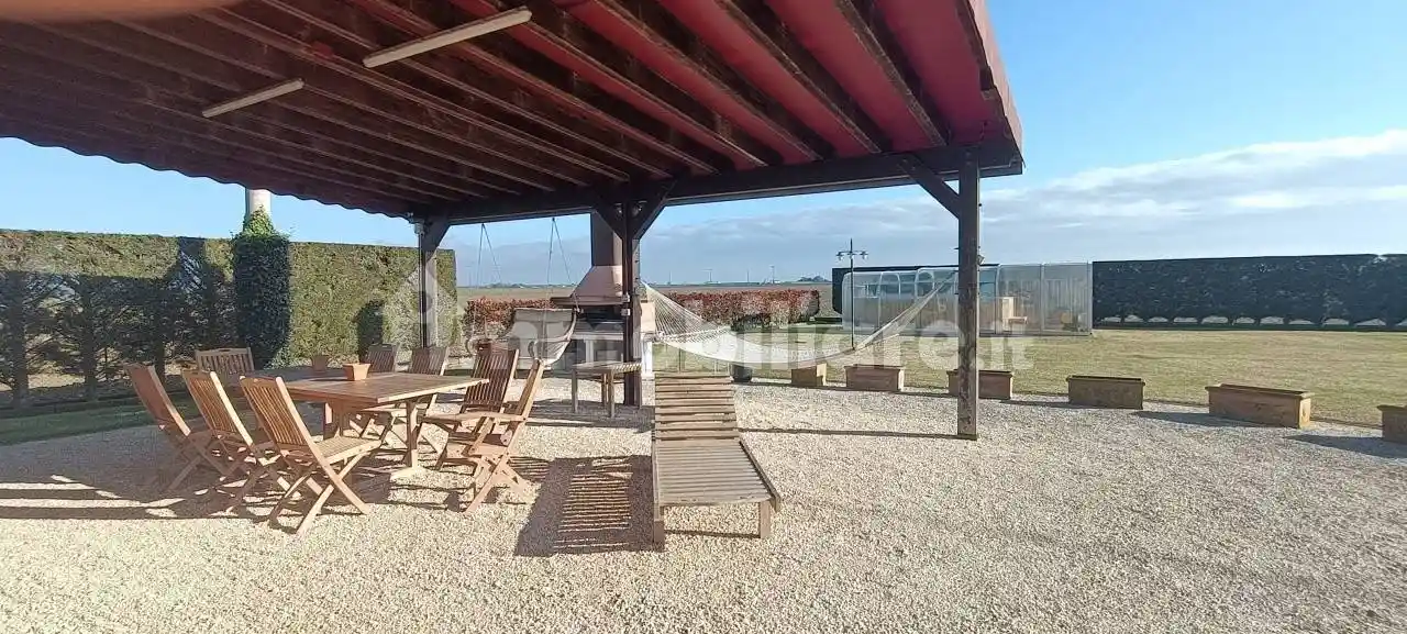 Villa in vendita a Ravenna