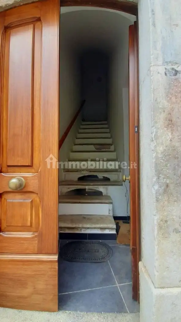 Terratetto plurifamiliare largo Umberto I, Castel del Monte - foto 5