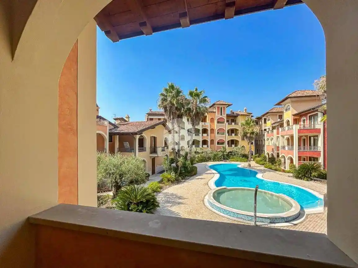 Appartamento in vendita a Toscolano-Maderno