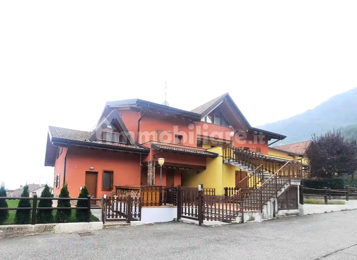 Appartamento in vendita a Roncola