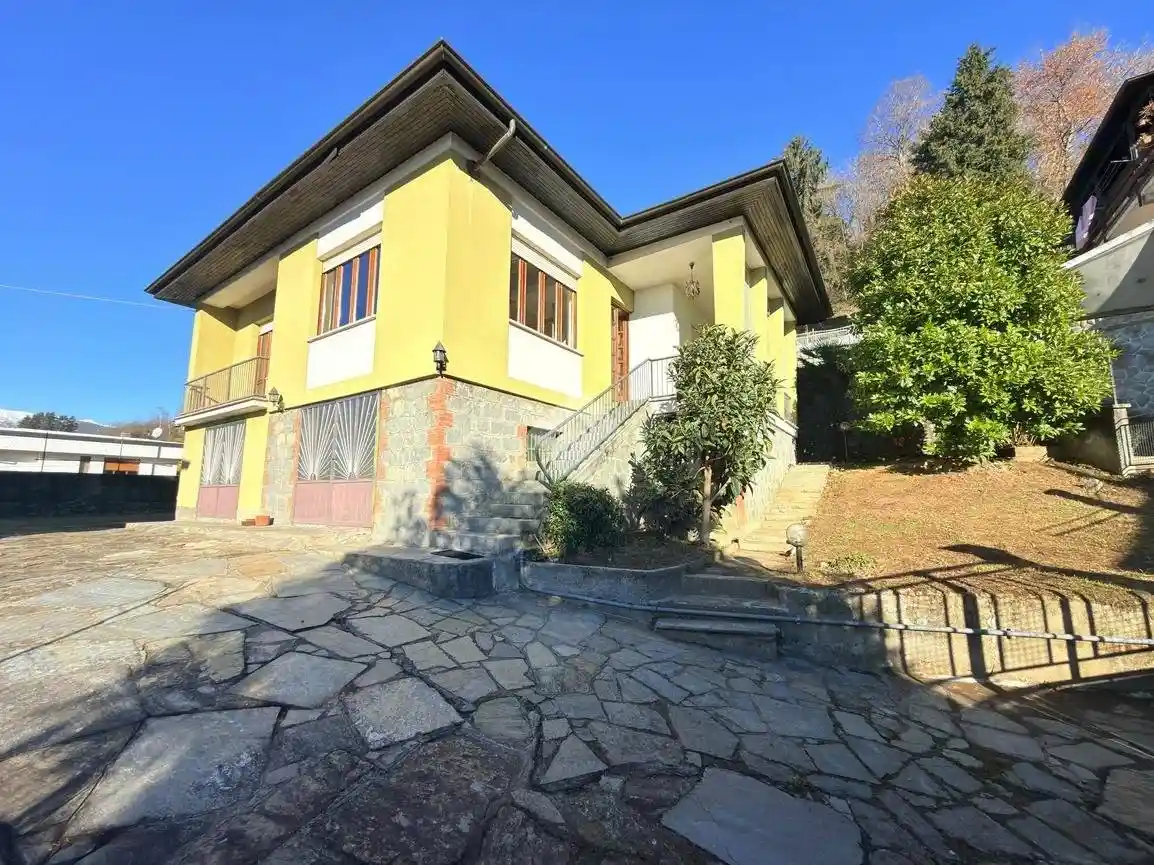 Villa in vendita a Castellamonte