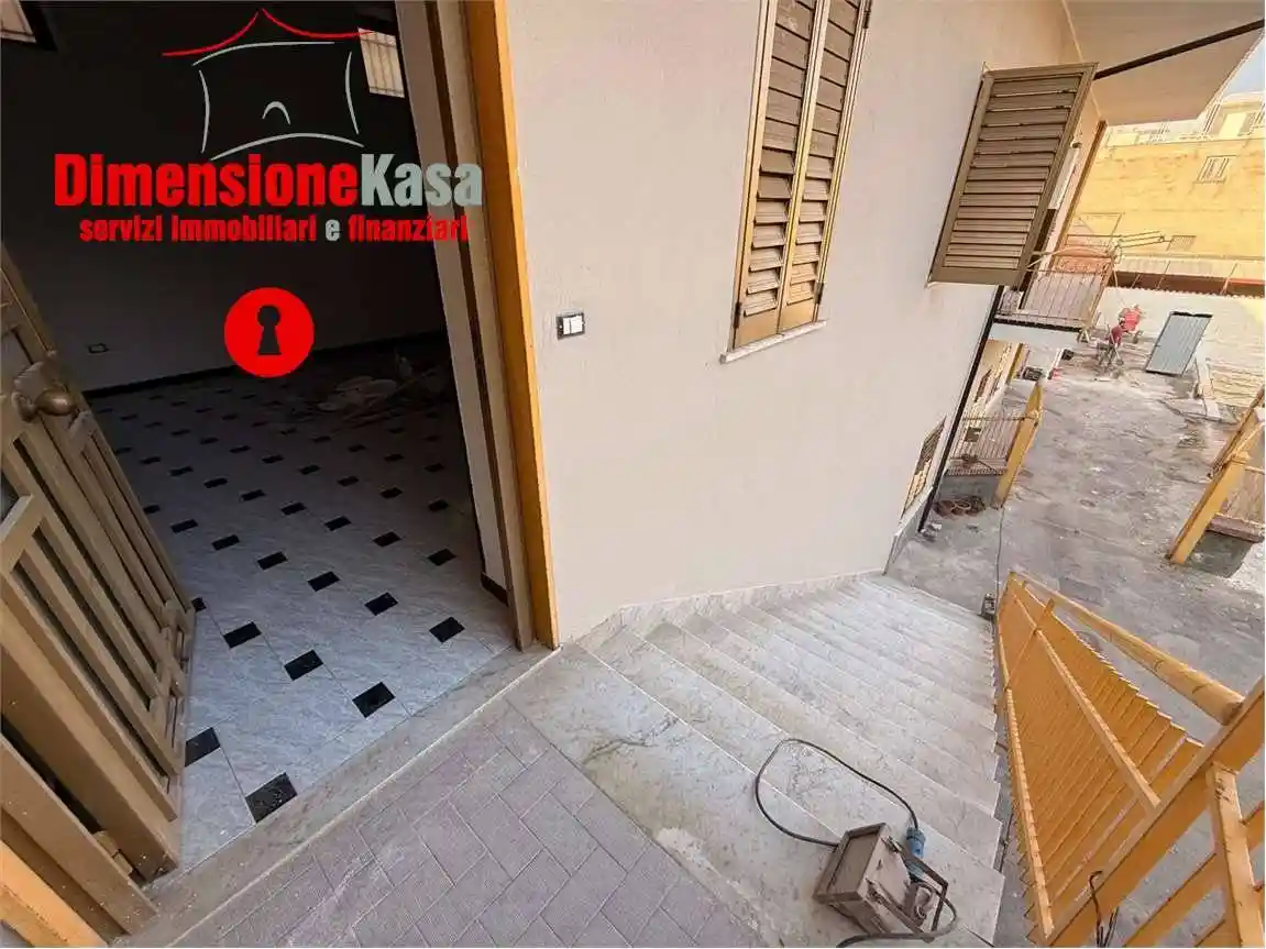 Palazzo - Edificio - foto 2