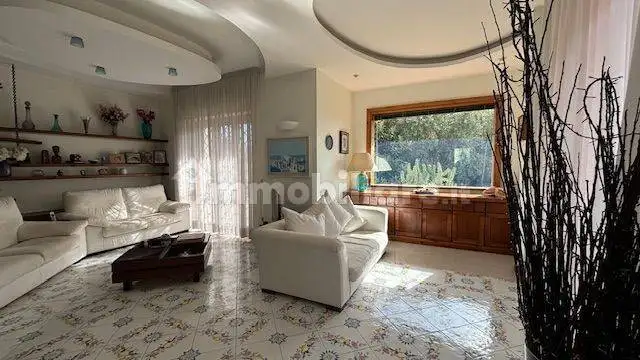 Casa indipendente in vendita a Giugliano in Campania