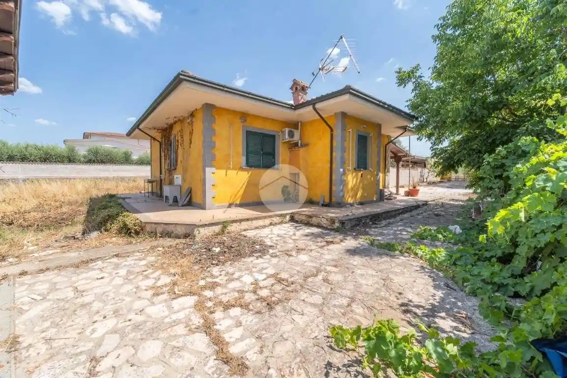 Villa in vendita a Roma