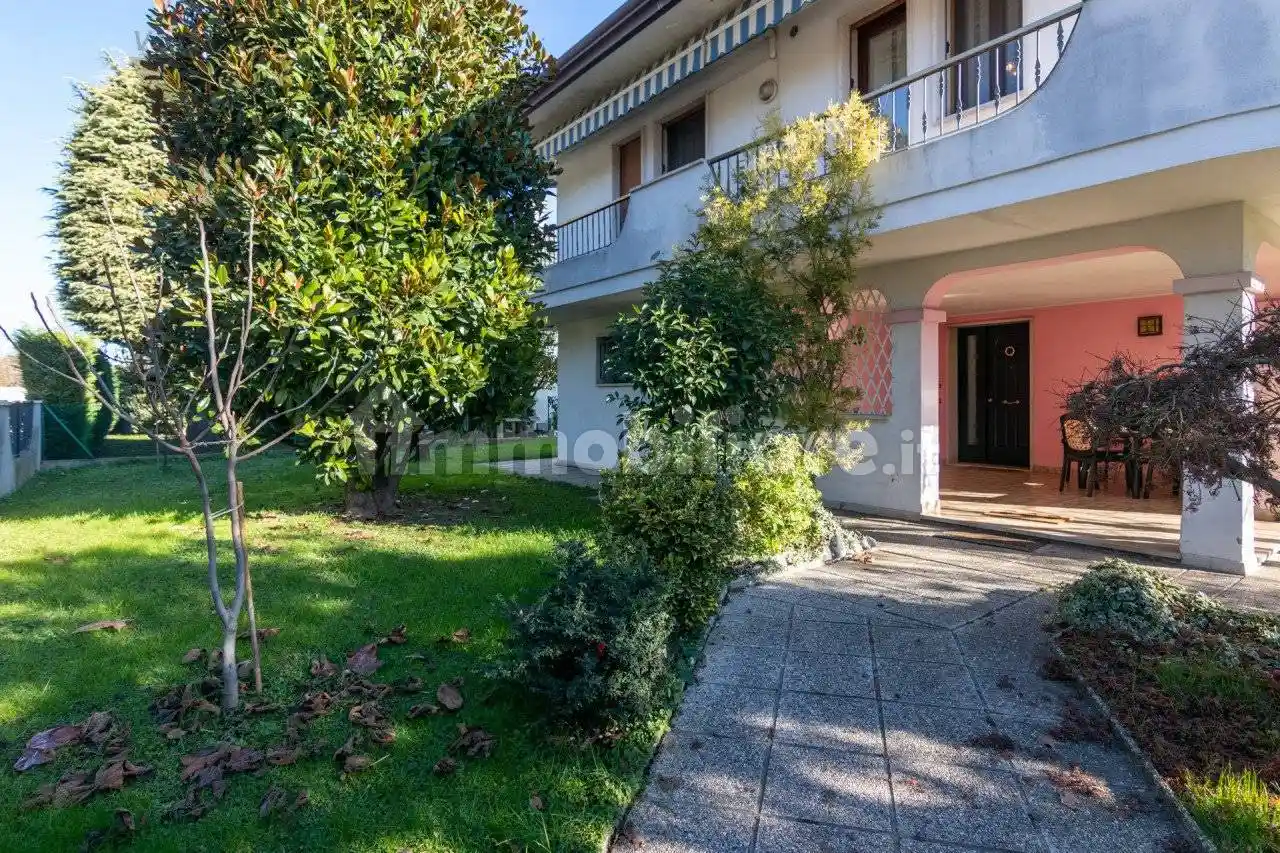 Casa indipendente in vendita a Ponte San Nicolò