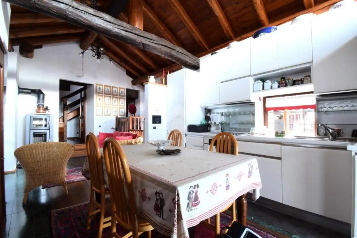 Terratetto plurifamiliare frazione Tilly 93, Tilly, Challand-Saint-Anselme - foto 2