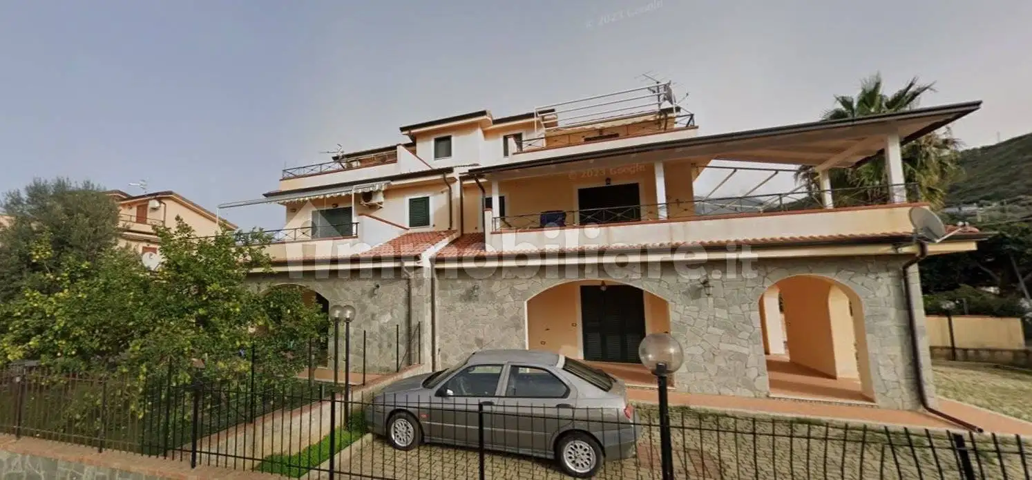 Villa in vendita a Diamante