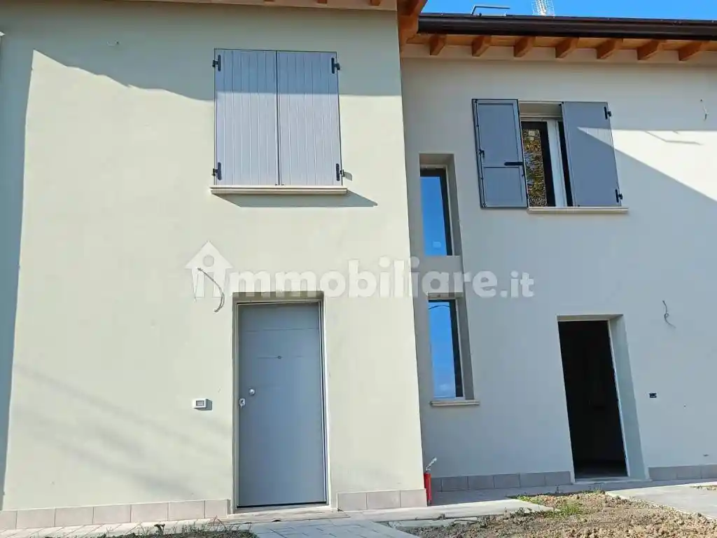 Villa in vendita a Cavezzo