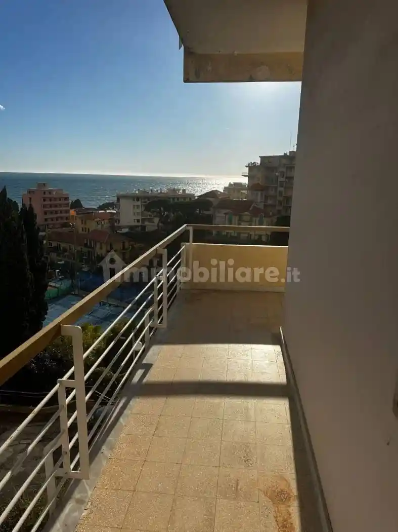 Appartamento in vendita a Sanremo