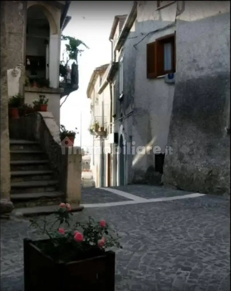 Casa indipendente in vendita a Galluccio