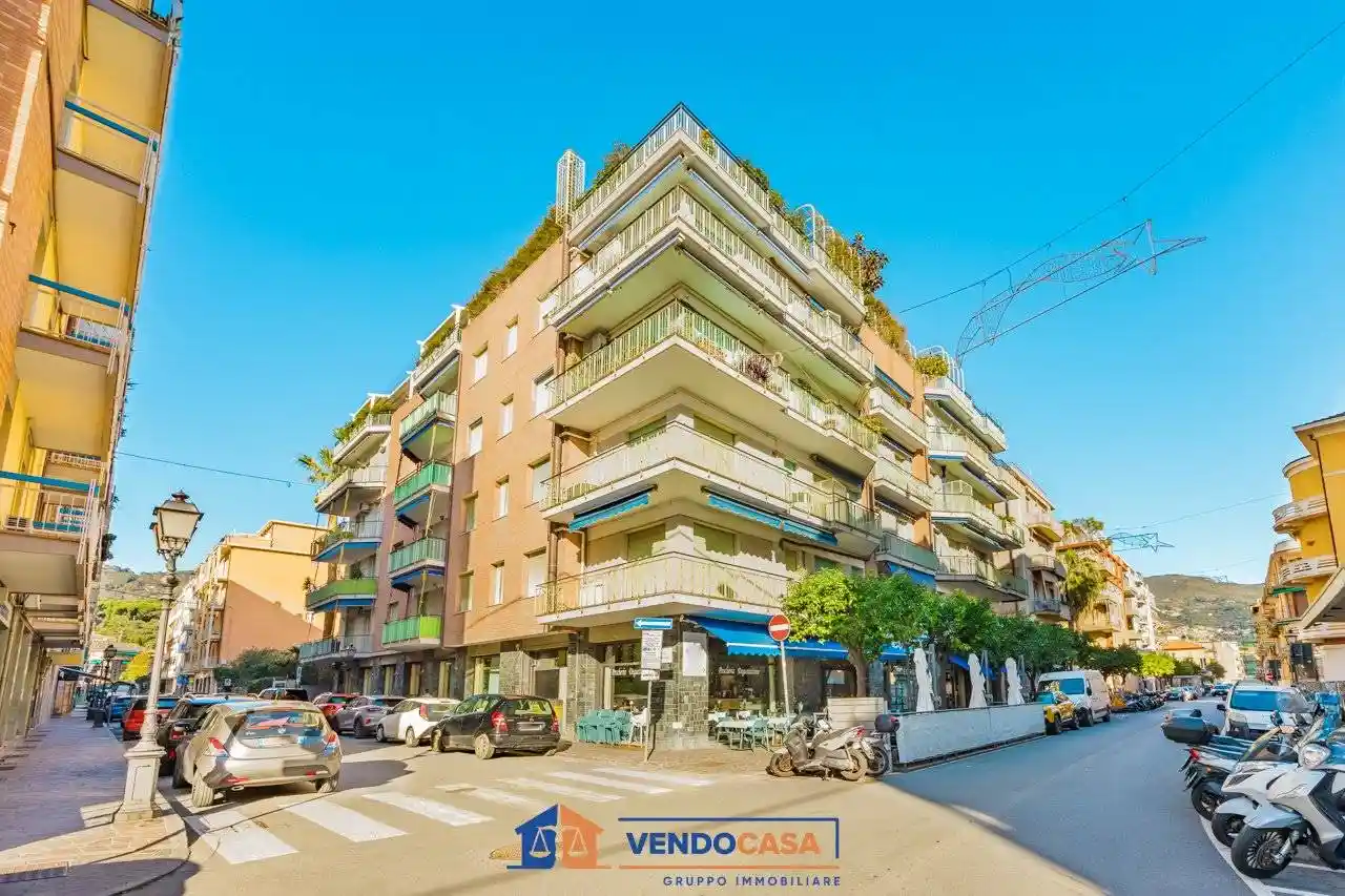 Appartamento in vendita a Alassio