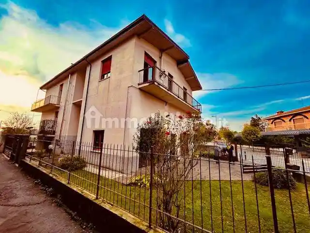 Villa in vendita a Orio al Serio