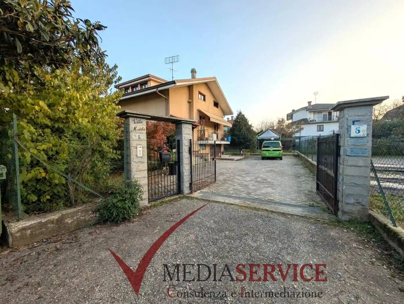 Villa in vendita a Borgo San Dalmazzo