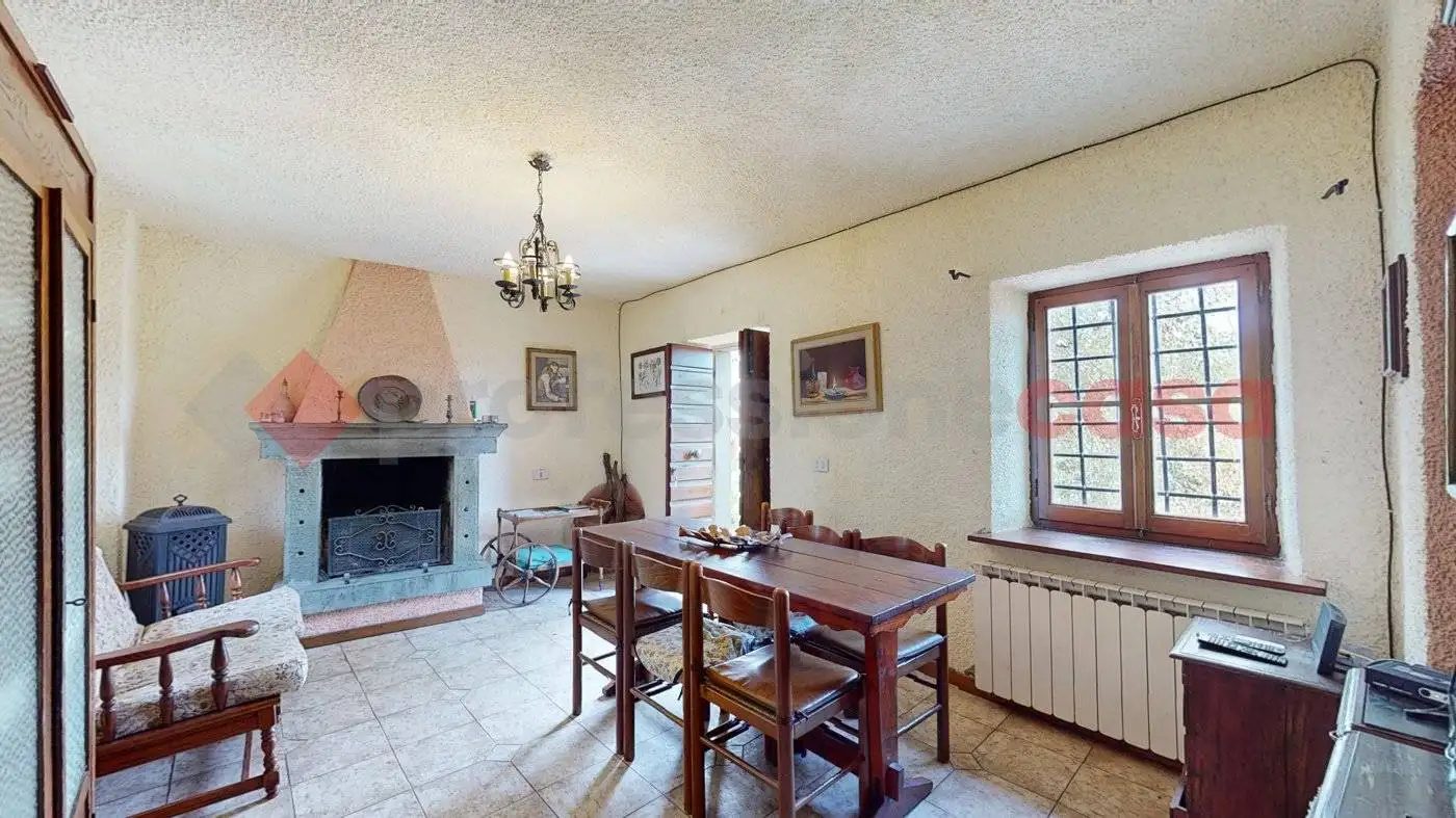 Rustico - Casale in vendita a Fabbriche di Vergemoli