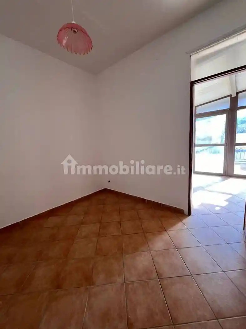 Palazzo - Edificio in vendita a Bagheria