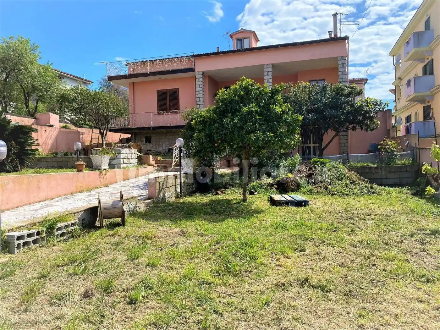 Villa in vendita a Olbia
