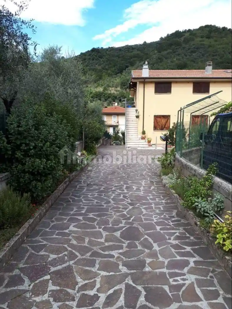 Appartamento in vendita a Antrodoco