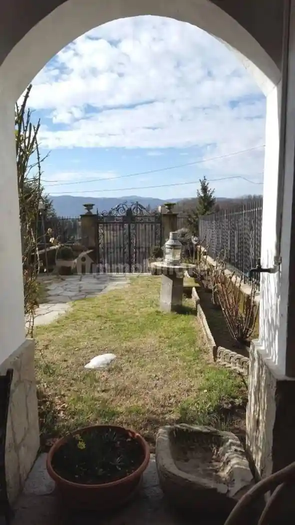 Villa in vendita a Cremolino