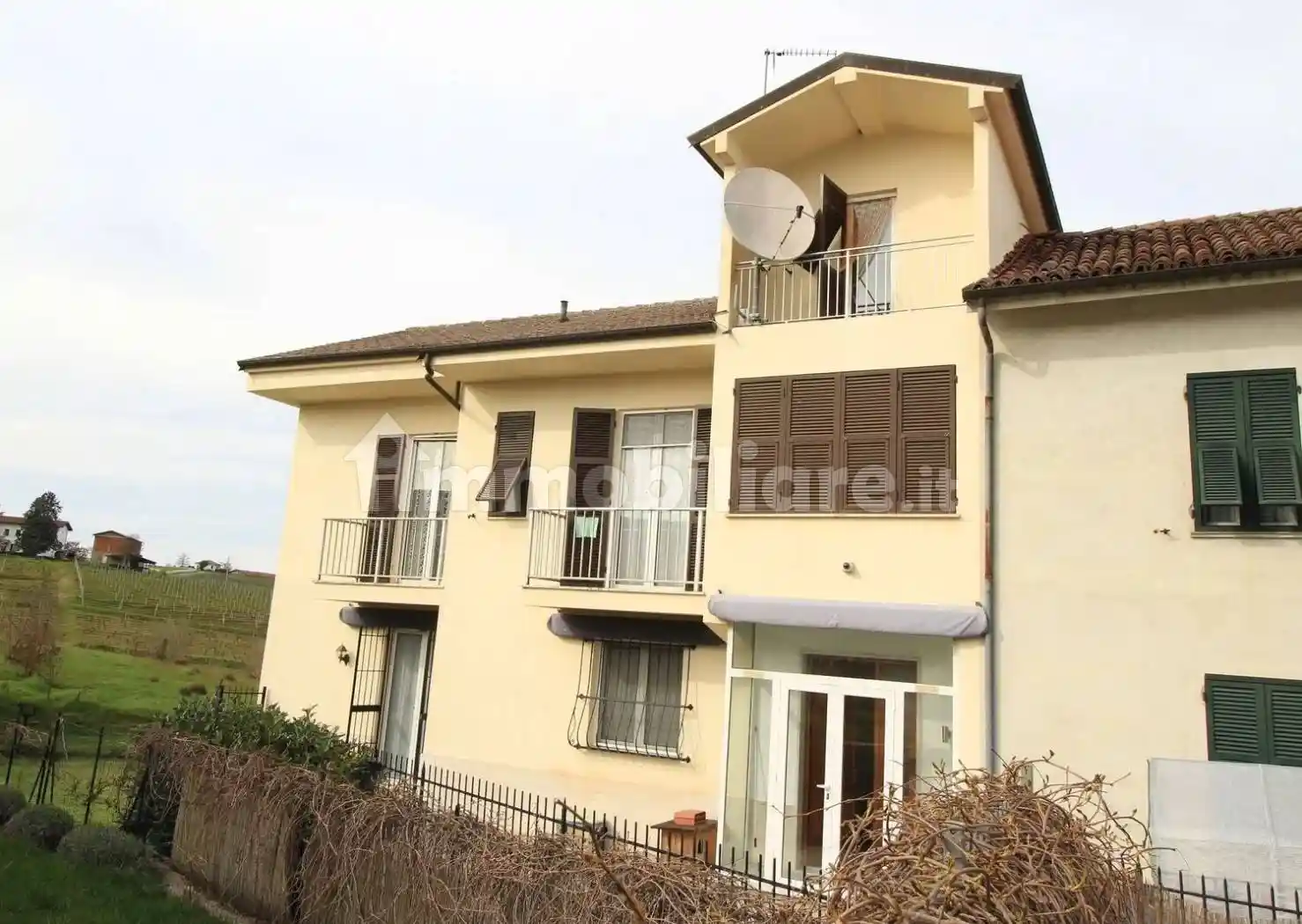 Villa in vendita a Rocca Grimalda