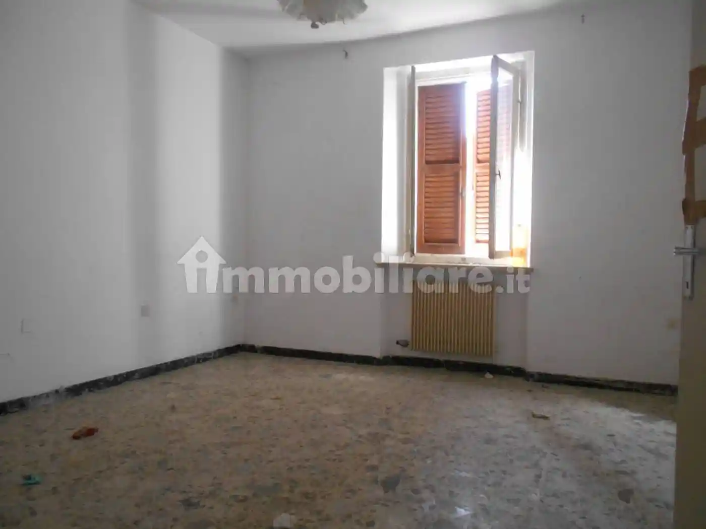 Quadrilocale via Giuseppe Garibaldi, Viale del Lavoro, Jesi - foto 2