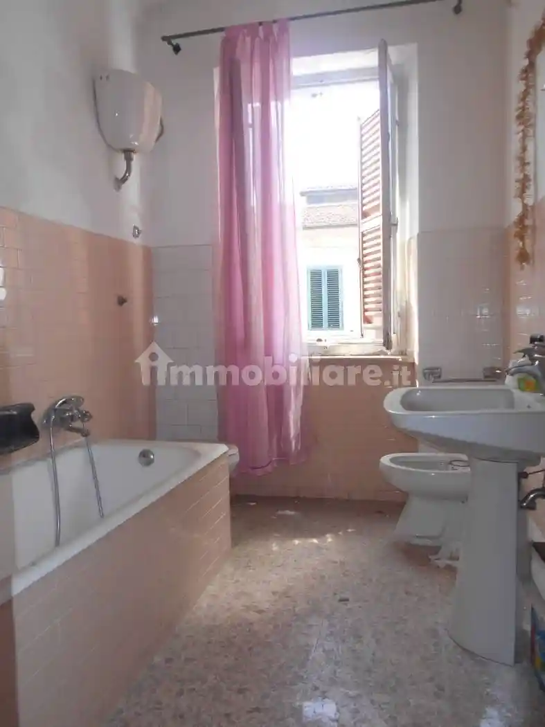 Quadrilocale via Giuseppe Garibaldi, Viale del Lavoro, Jesi - foto 5