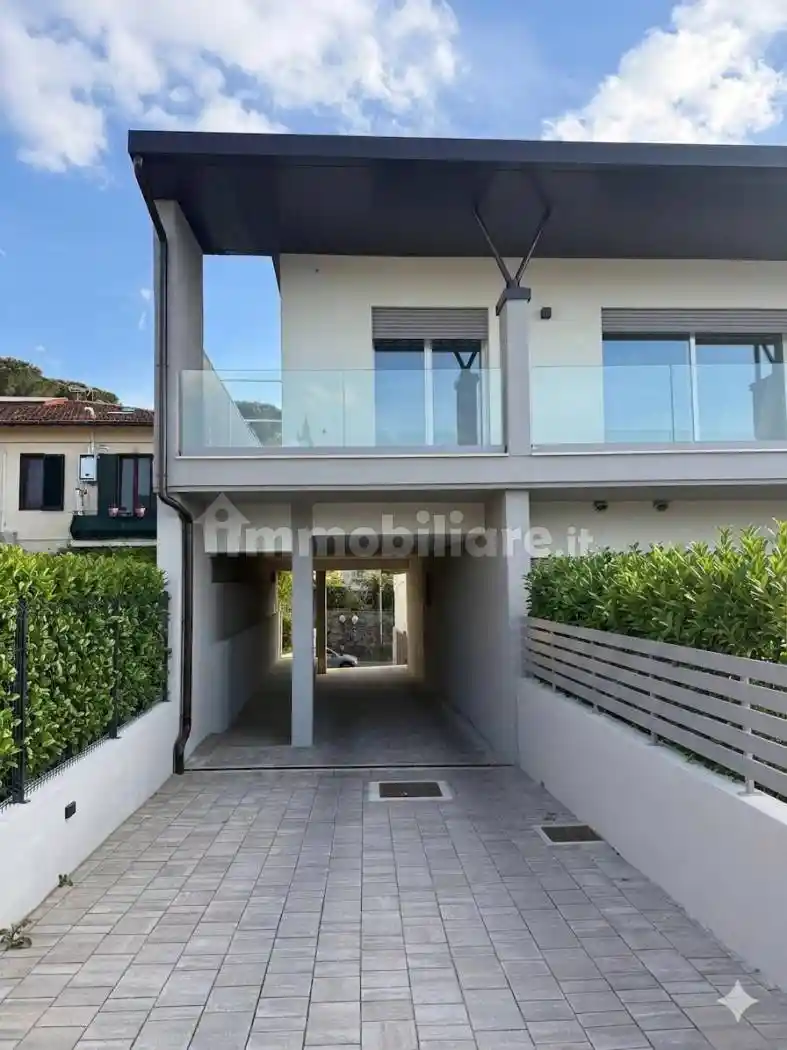 Appartamento in vendita a Lastra a Signa