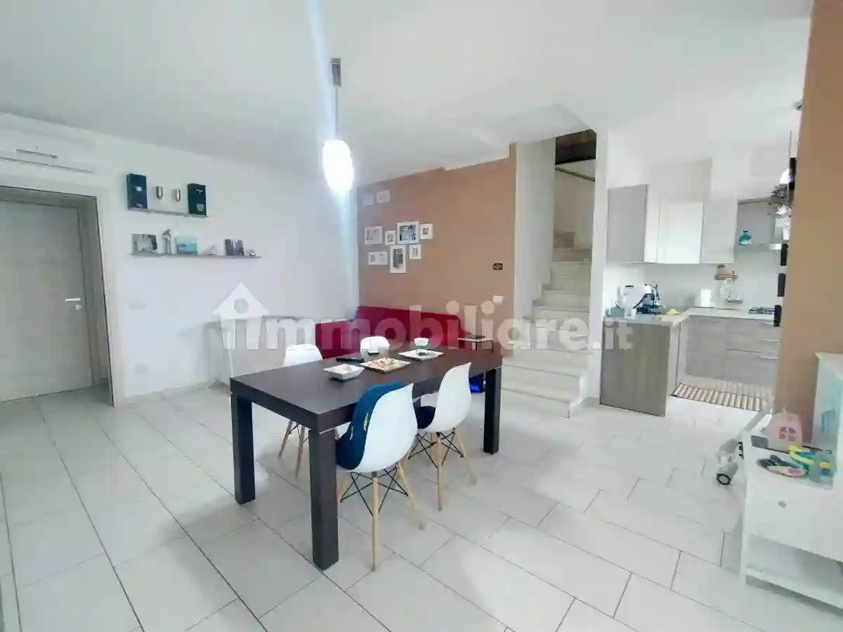 Villetta a schiera - foto 4