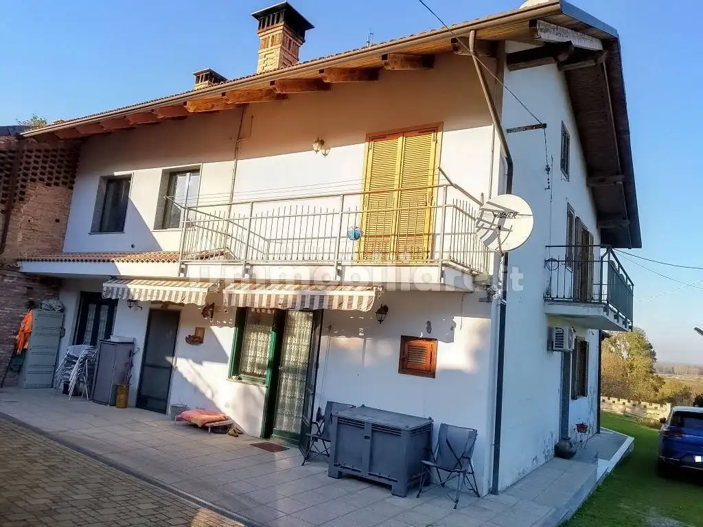 Casa indipendente in vendita a Monteu da Po