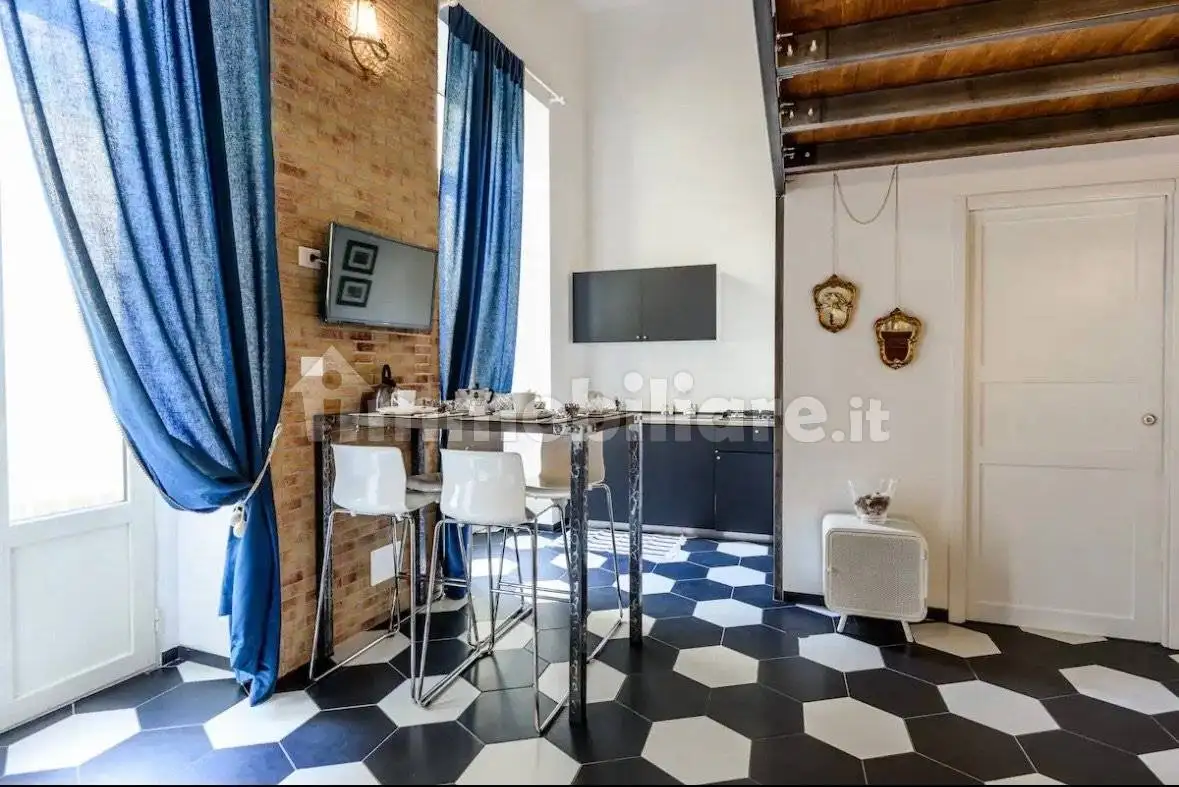 Loft in affitto a Napoli