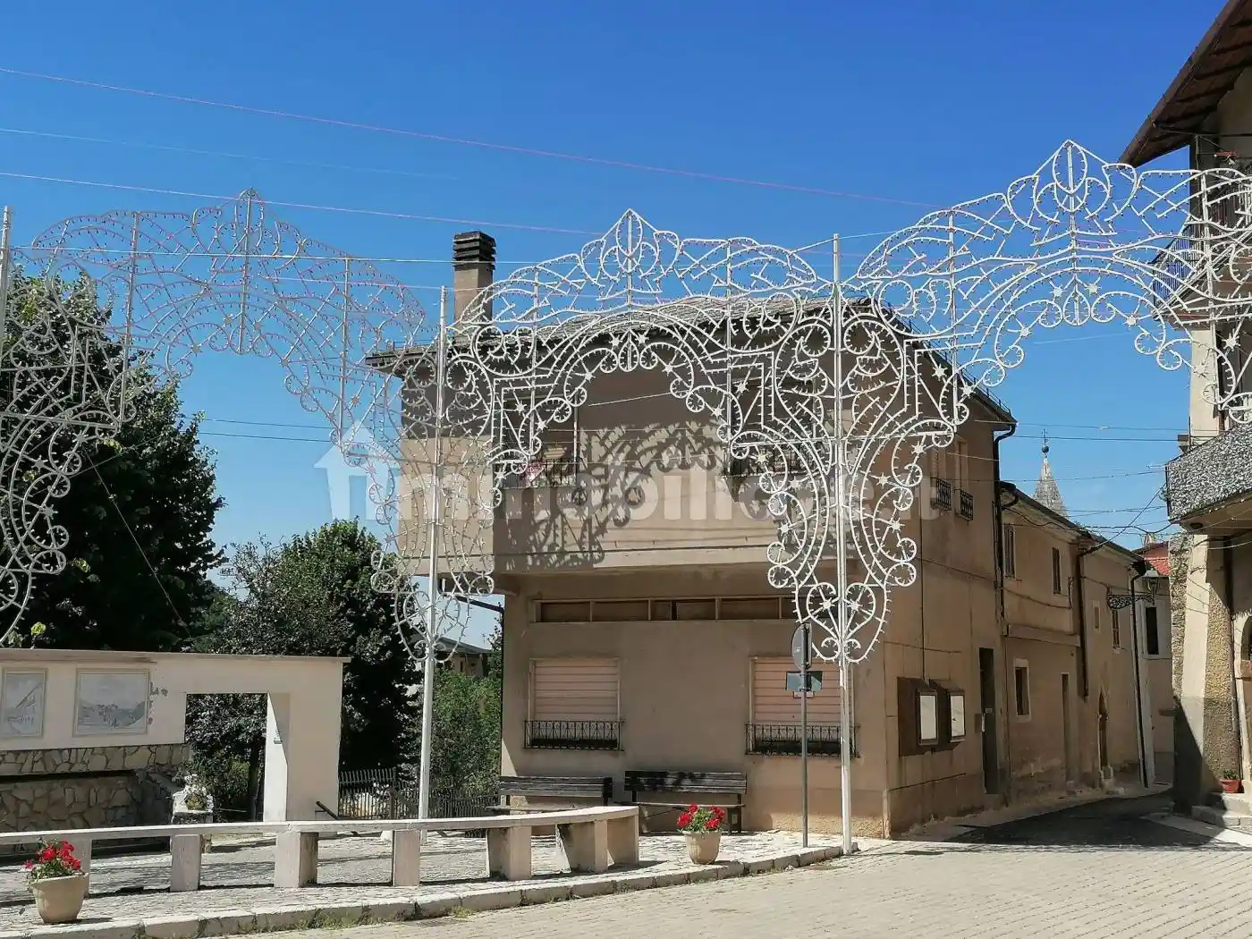 Appartamento in vendita a Collelongo