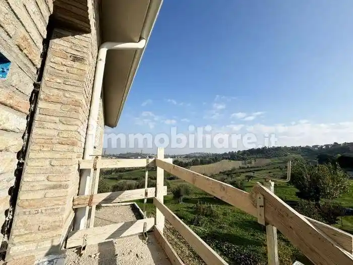 Appartamento in vendita a Ostra