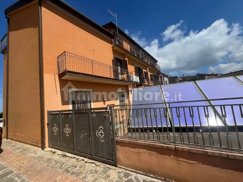 Appartamento in vendita a Prignano Cilento