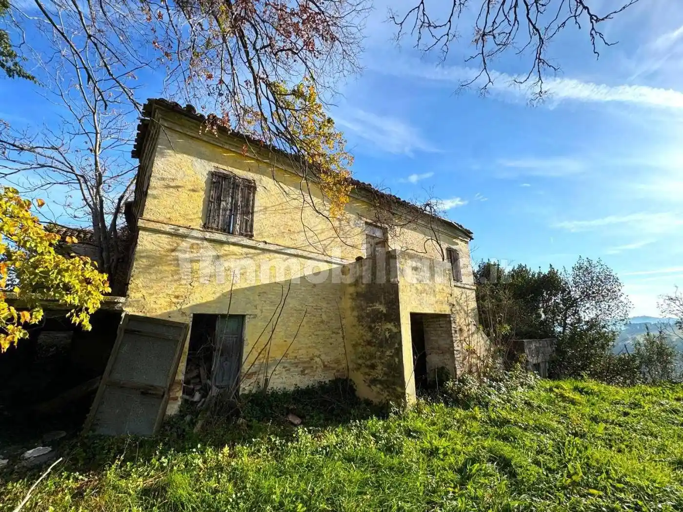 Rustico - Casale in vendita a Montegranaro