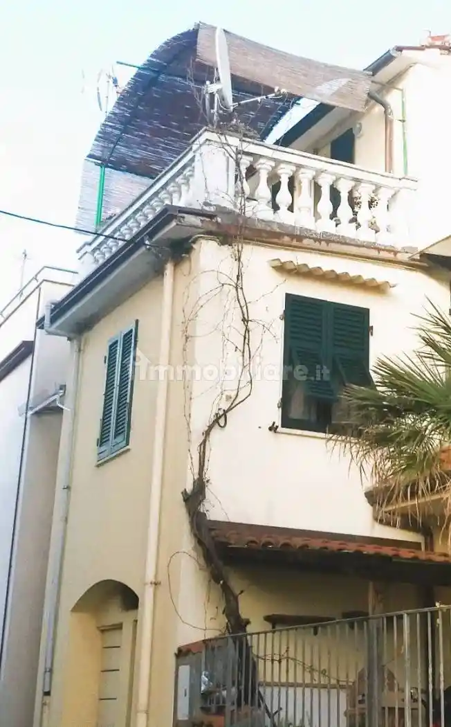 Appartamento in vendita a Massa