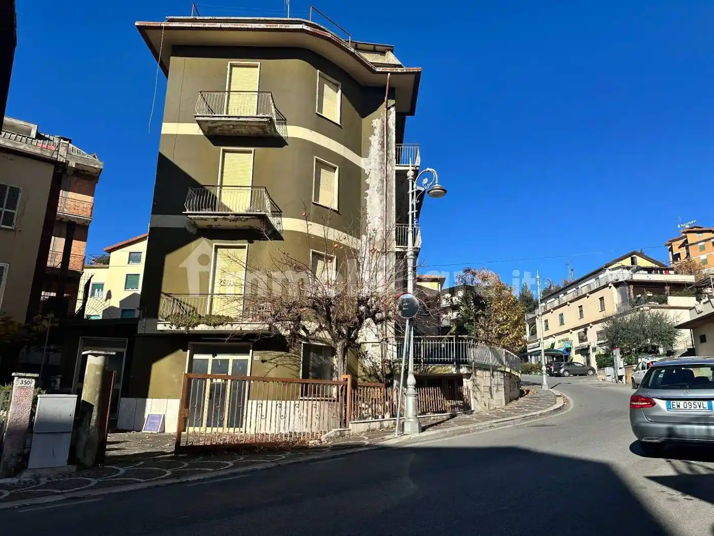 Palazzo - Edificio in vendita a Fiuggi