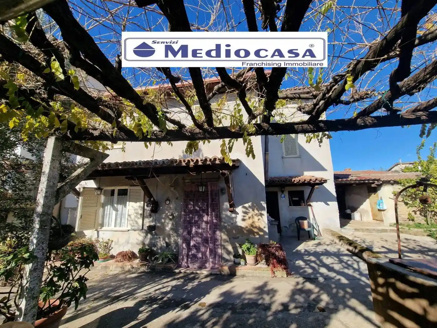 Villa in vendita a Lariano