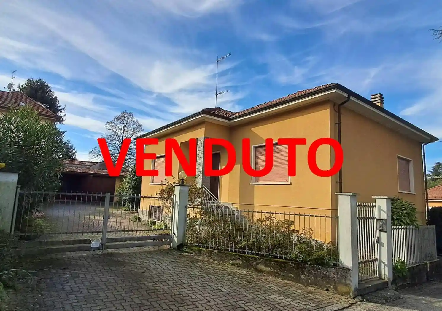 Villa in vendita a Vergiate