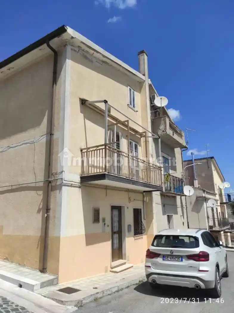 Appartamento in vendita a Rignano Garganico