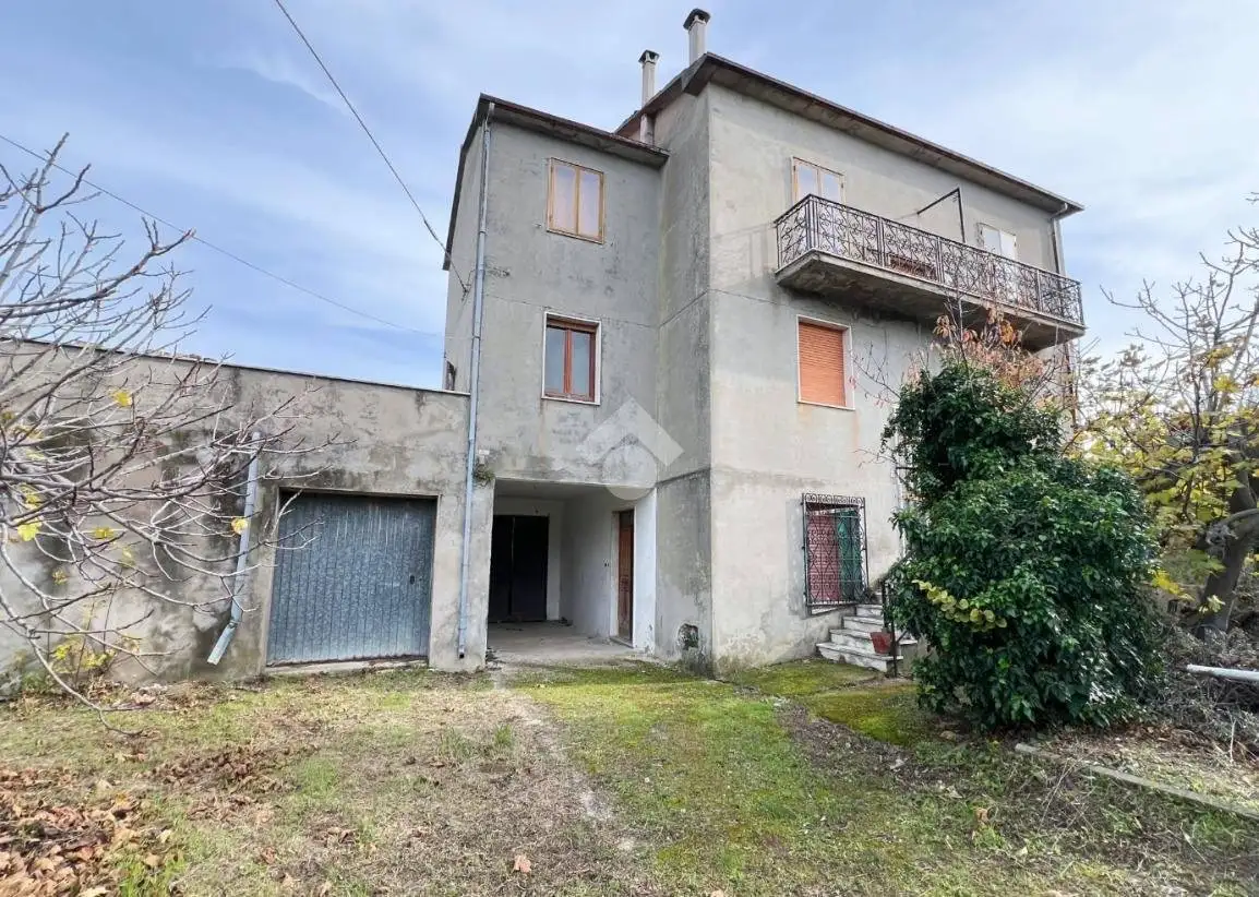 Palazzo - Edificio in vendita a Casalbordino