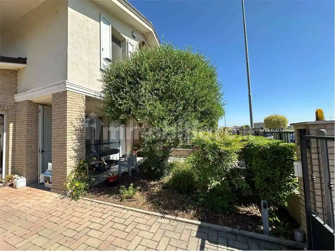 Villetta a schiera - foto 3