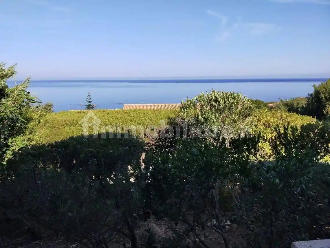 Villa in vendita a Trinità d'Agultu e Vignola