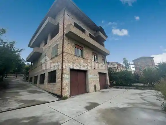 Palazzo - Edificio in Vendita - foto 2