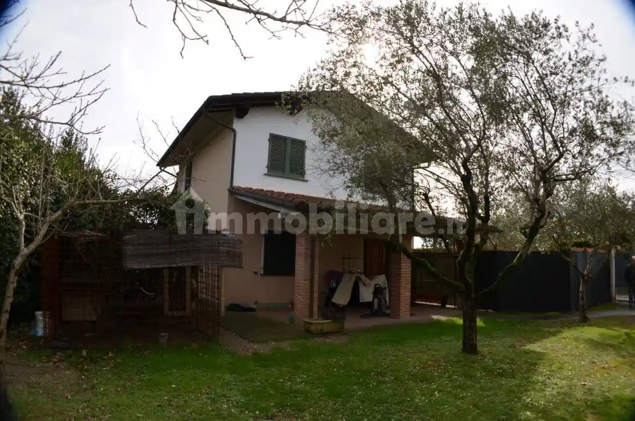Villa in vendita a Pietrasanta