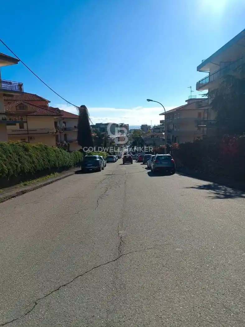 Appartamento in vendita a Acireale