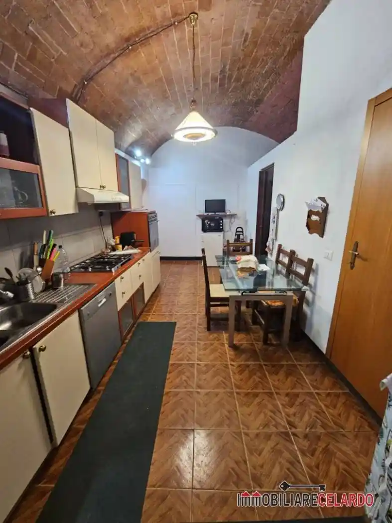 Trilocale ottimo stato, piano terra, Fuori Porta San Marco, Siena - foto 2