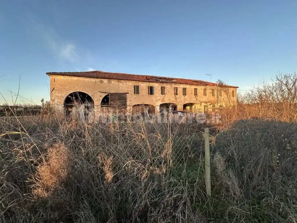 Rustico - Casale in vendita a Mira