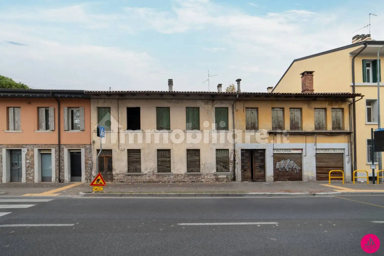 Rustico - Casale in vendita a Udine
