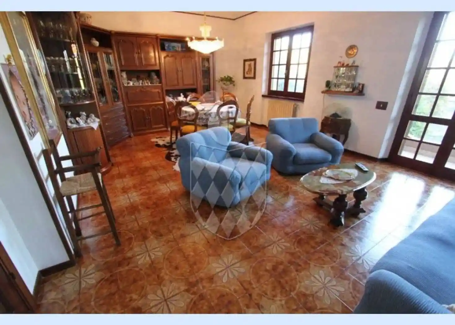 Villa in vendita a Luni