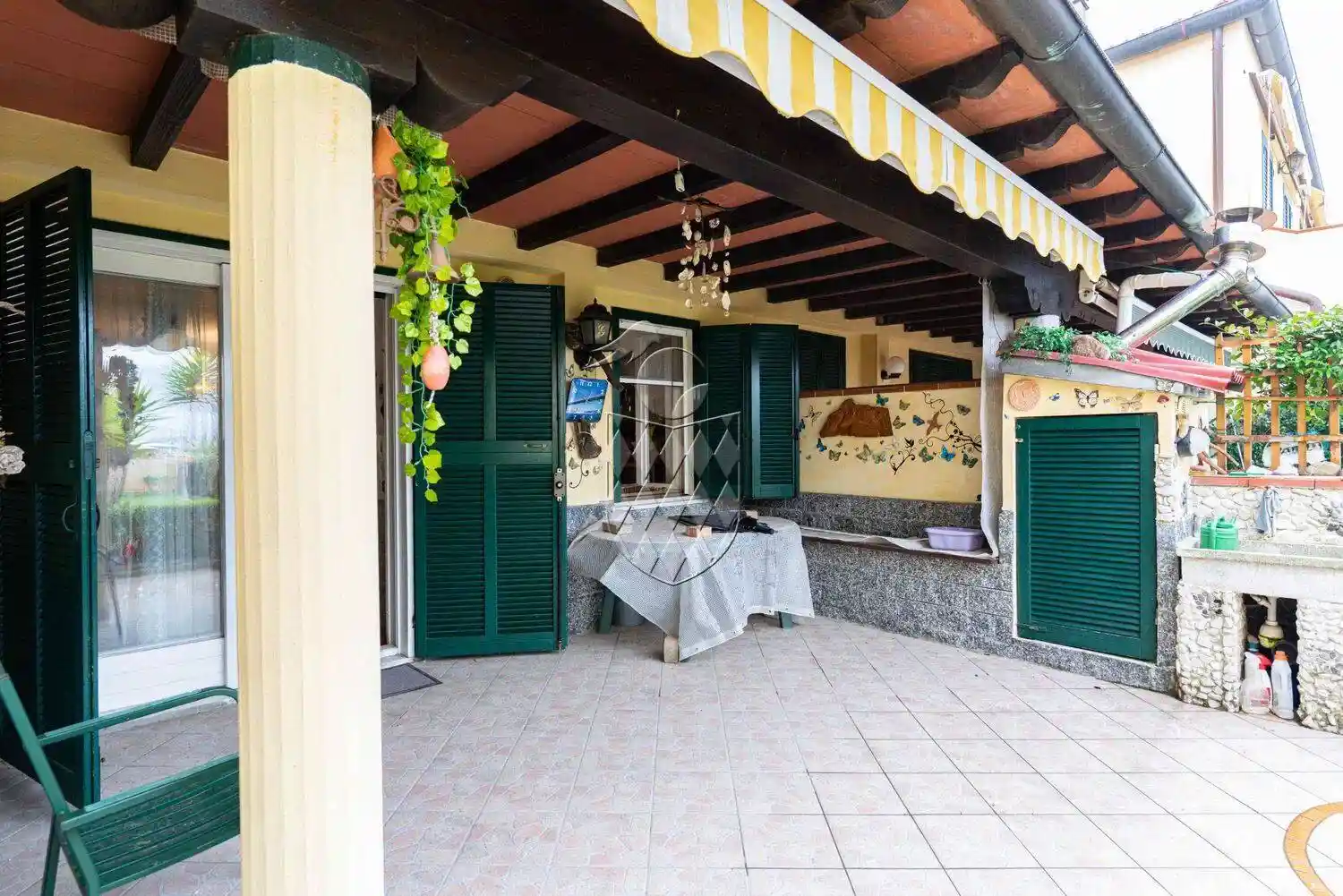 Villa in vendita a Sarzana