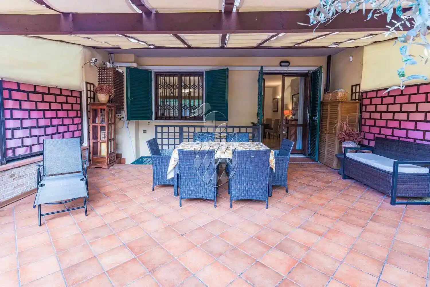 Villa in vendita a Carrara